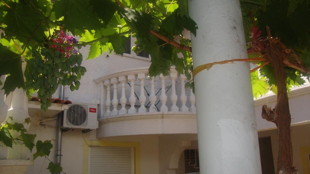 Apartments Vodice Marica ภายนอก รูปภาพ