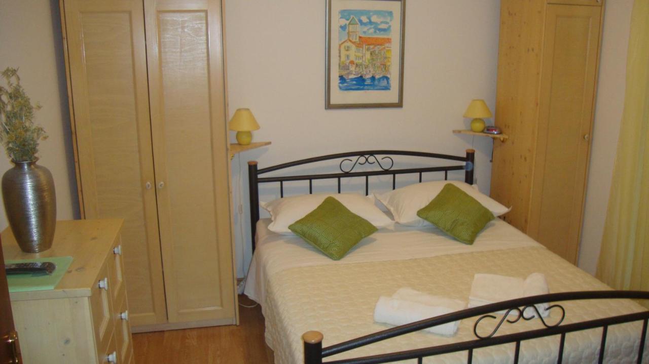 Apartments Vodice Marica ภายนอก รูปภาพ